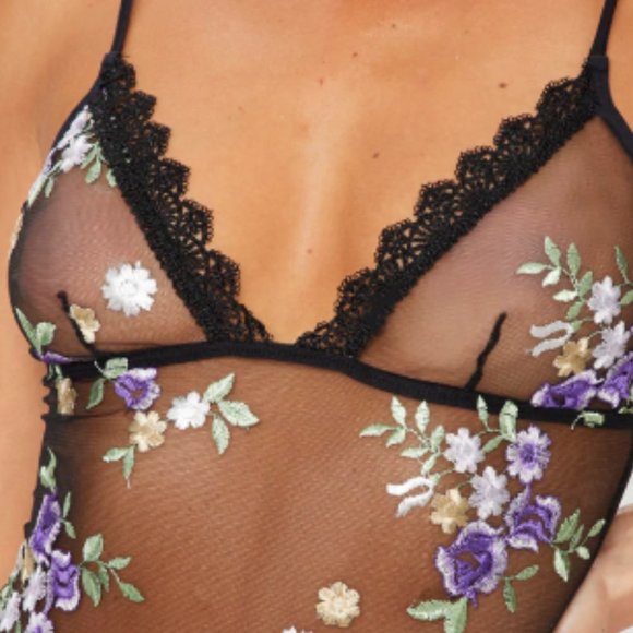LAST CHANCE ! MESH LILAC EMBROIDERED BODYSUIT *RAVE* - Picture 1 of 4